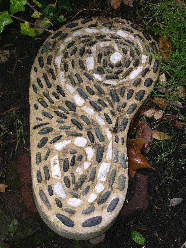  Pebble Footprint